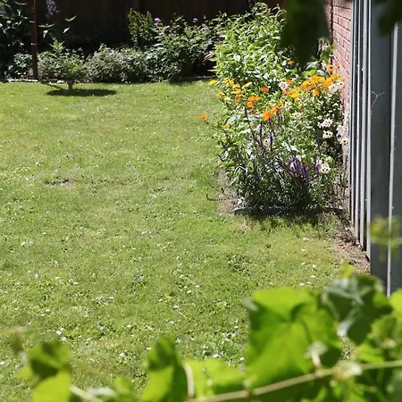 Luett Hus Ruegen, In Strandnaehe Hébergement de vacances